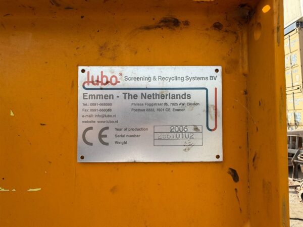 LUBO Star Screen 4